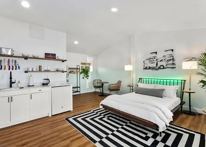Kaluahee Nui Apartment *